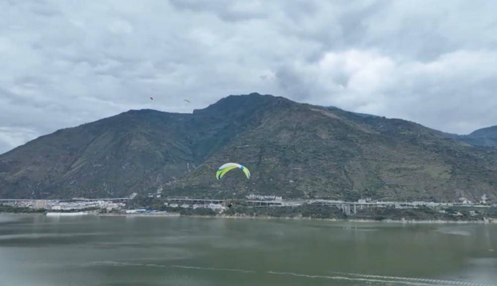 +”体验模式 引领“慢生活”新风尚开元棋牌四川汉源湖畔打造“露营(图3) +”体验模式 引领“慢生活”新风尚开元棋牌四川汉源湖畔打造“露营(图3)