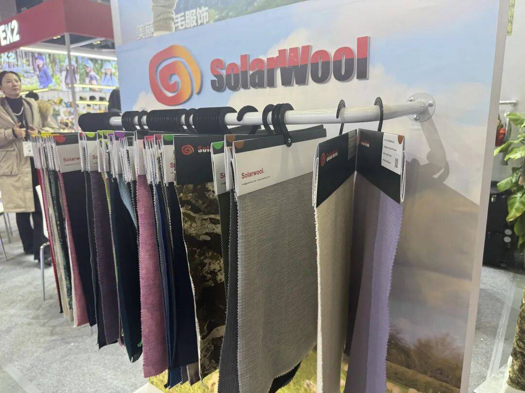 产们换上了「羊毛衫」开元棋牌买帐篷的中(图9)